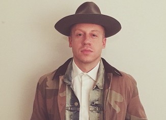 Macklemore, Tricia Davis Expecting First Child Macklemore.