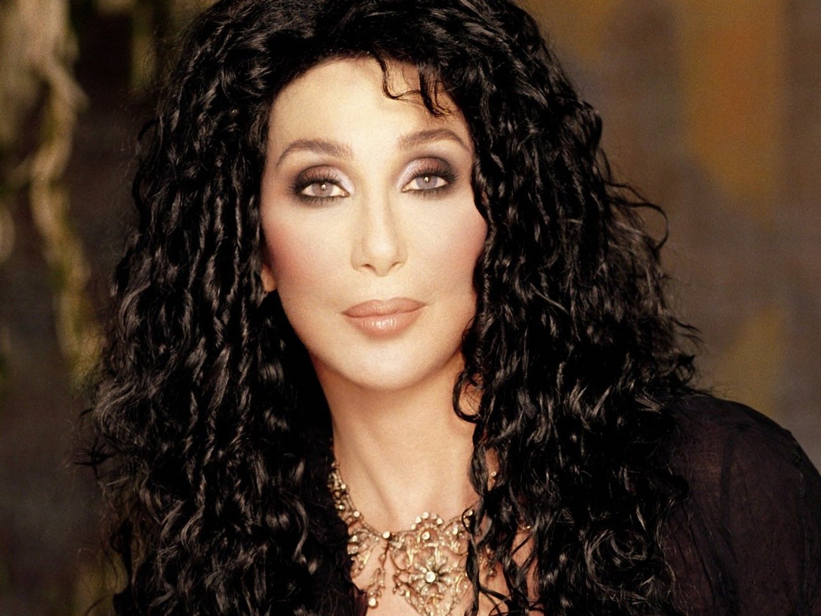 Cher Denies Murder Plot