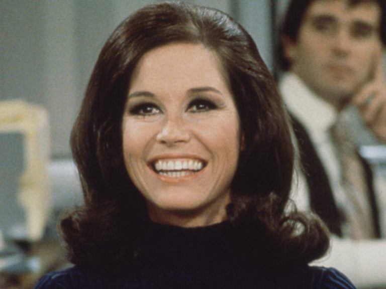 Actress Mary Tyler Moore Dies At The Age Of 80