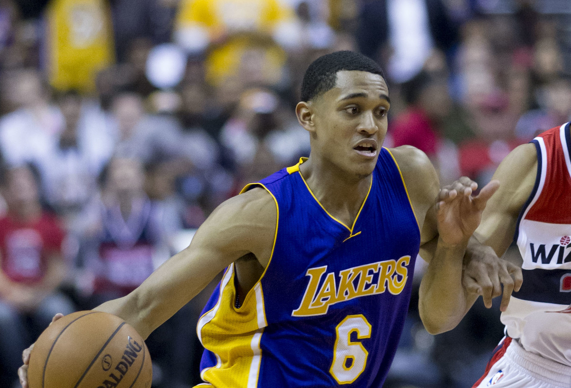 Lakers Beat Grizzlies 116-102