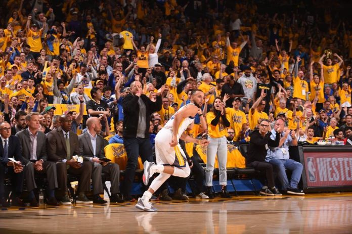 Warriors Crush Rockets In Game 3