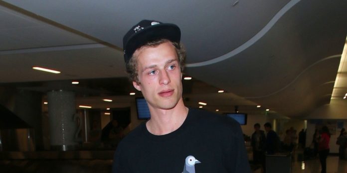 Conrad Hilton Pleads No Contest