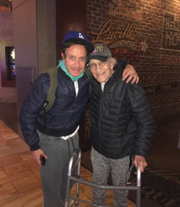 Sammy Shore Co-Founder Of “Comedy Store” Dies At 92