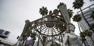 Marilyn Monroe Statue Taken In Hollywood