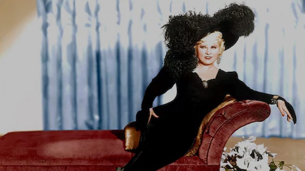 Article Mae West