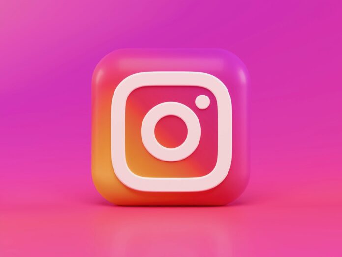 Celebrities Turn To Instagram!