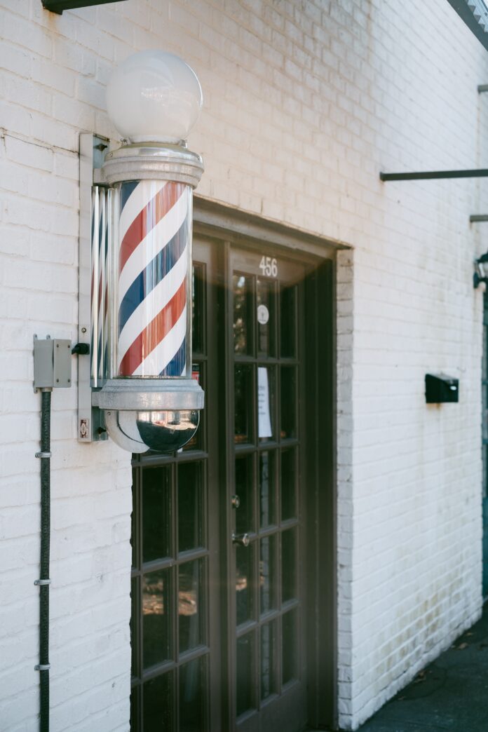 California Governor Allows Hair Salons To Reopen Outdoors