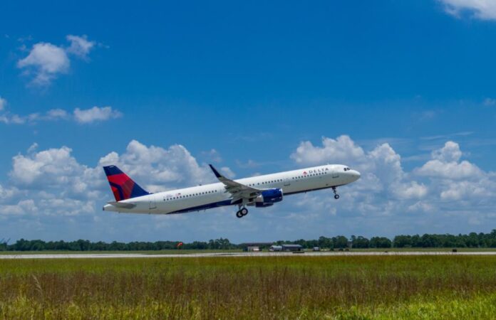 Delta Bans Ex-Navy SEAL Who Allegedly Killed Bin Laden