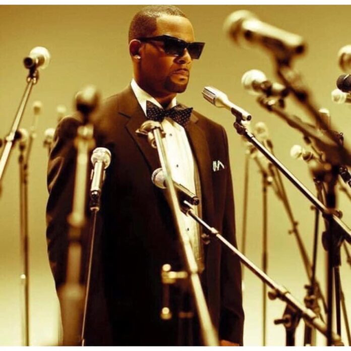 Songwriter R. Kelly Attacked By Prisoner