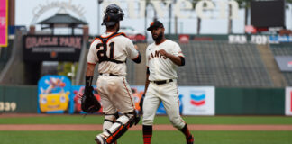 Giants Complete Sweep Of Arizona Diamondbacks