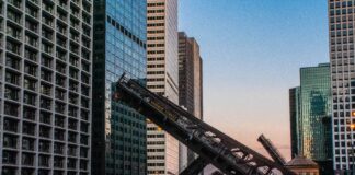 City Bridges Used As Barricades In Chicago