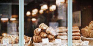 Popular Local German Café, Mauerpark, Closes Permanently