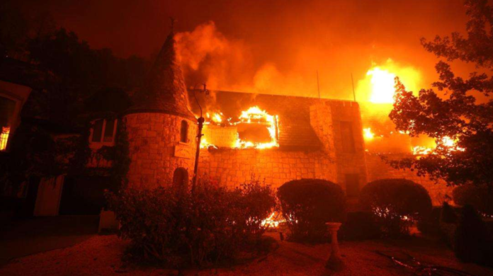 Glass Fire In Napa Wine Country Grows to 48,400 Acres