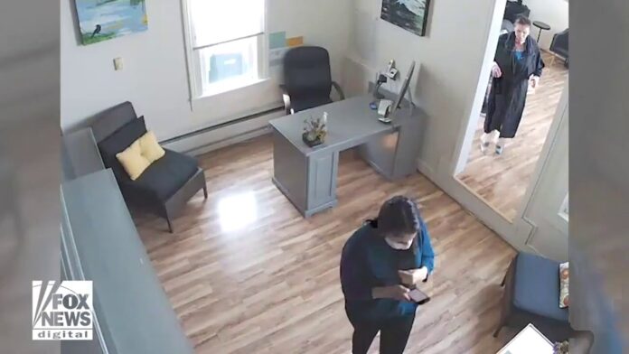 Security Tape Catches Nancy Pelosi Visiting Closed Salon