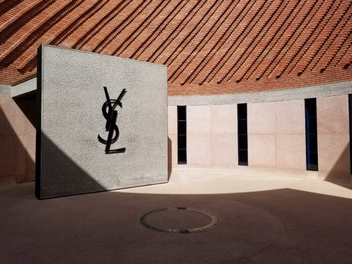 Thieves Rob $54,000 Worth Of Merchandise From YSL