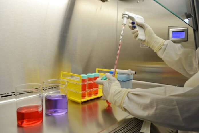 Does Medicare Approve Clinical Trial Prescription Drug Programs?