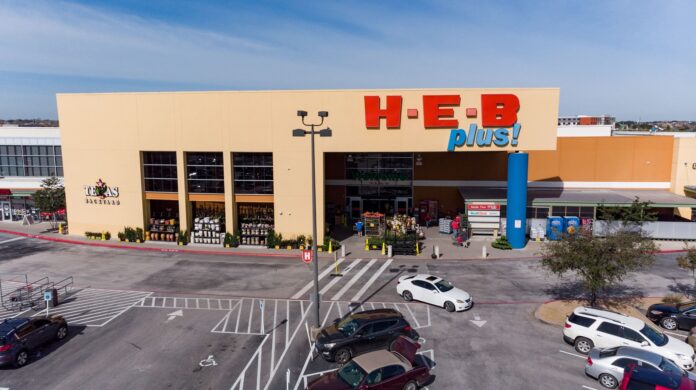 Texas Grocery Store Allows Customers To Shop For Free