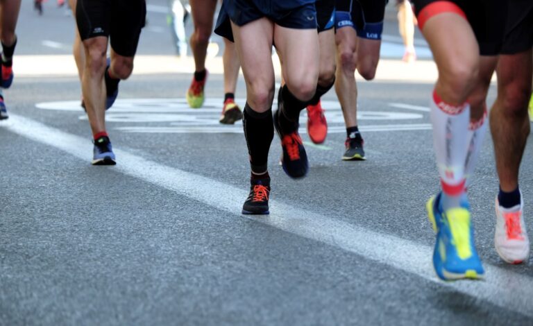 West Hollywood Welcomes Los Angeles Marathon Runners