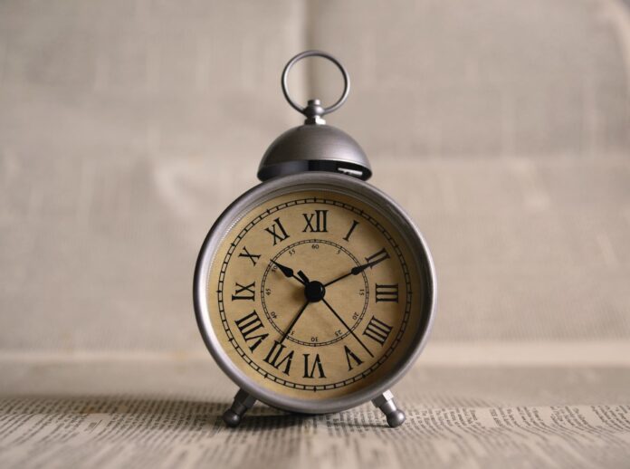 Gain An Hour Of Sleep, Lose More Sunlight
