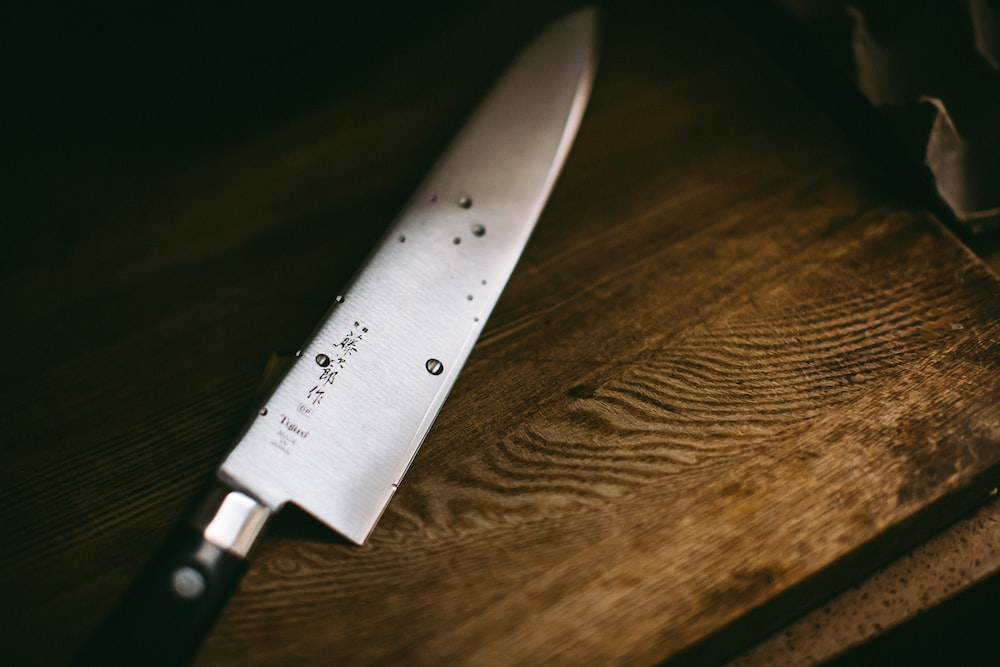 knife