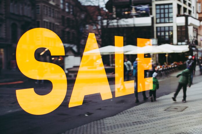 Memorial Day Sales Frenzy