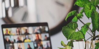 Federal Employees Advised To Work Remotely