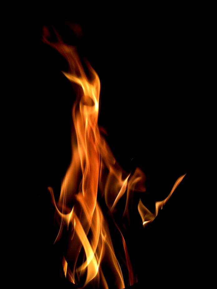 SFPD Extinguish One-Alarm Fire At Multi-Residential Complex
