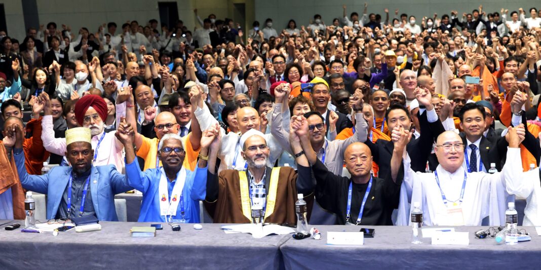 International_Religious_Leaders_attended_the_10th_anniversary_of