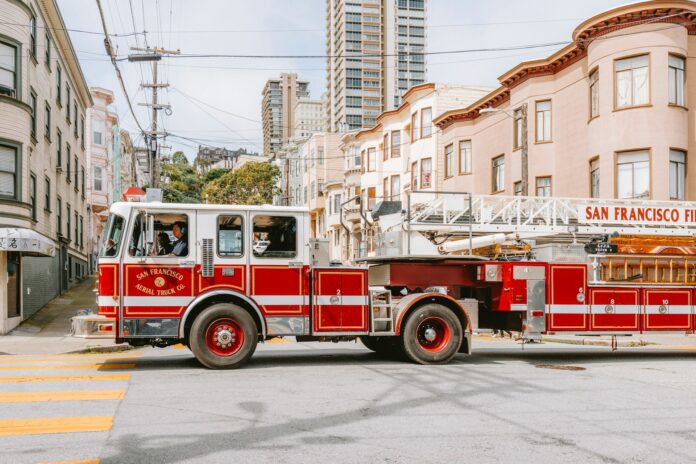 SFFD Battle Four-Alarm Blaze On Fifth Avenue