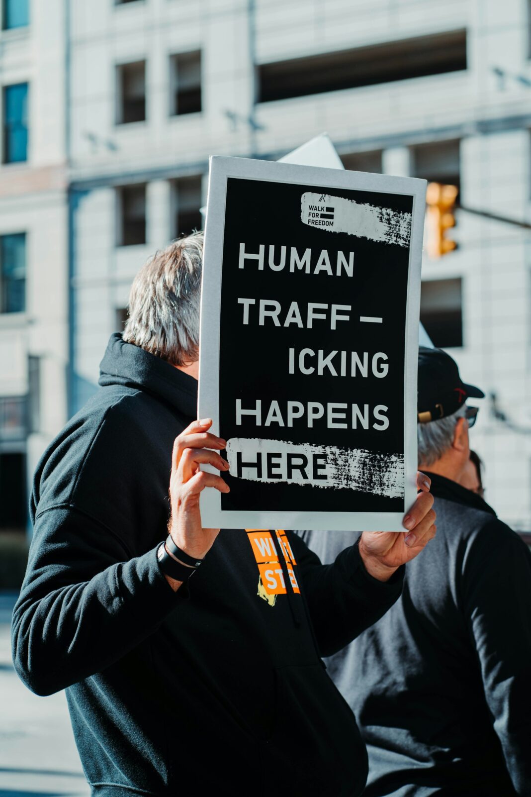 hermes-rivera-0Uw43gNMwbQ-unsplash