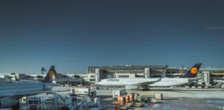 Why Airport Cargo Hubs Rely On Rigging, Wire Rope, And Industrial Hardware From Trusted Suppliers