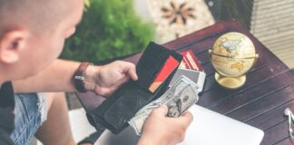 Paying Bills Or Having Money: A Tough Choice?!