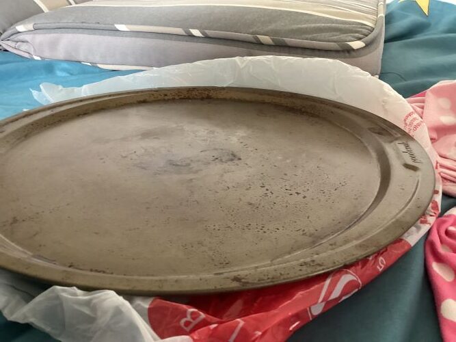 metal tray