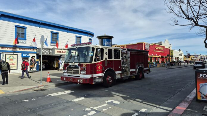 SFFD Battle One-Alarm Fire On Balboa Avenue