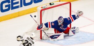 How NHL Fans Are Using Apps To Stay Connected During The Season