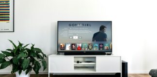 How Technology And Gaming Trends Are Shaping Modern Entertainment