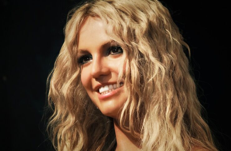 Pop Star Britney Spears Admits Herself Into Rehab