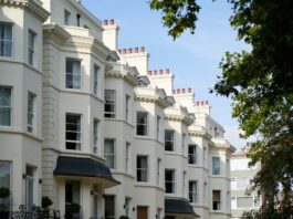 “The Gates” Is A Modest Thriller