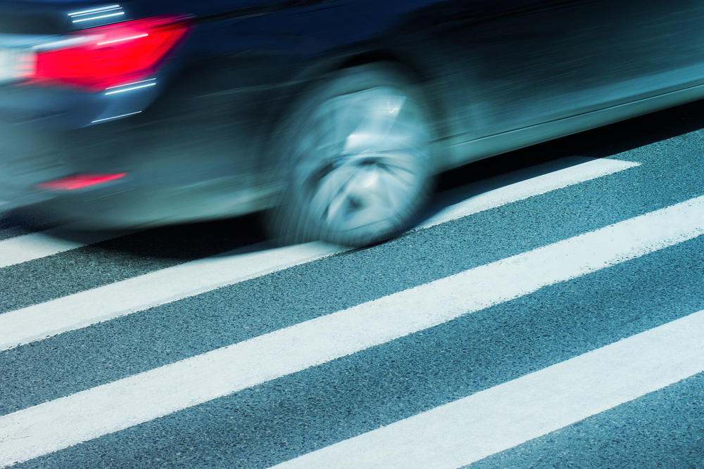 Horizontal,Side,View,Of,A,Black,Car,With,Motion,Blur