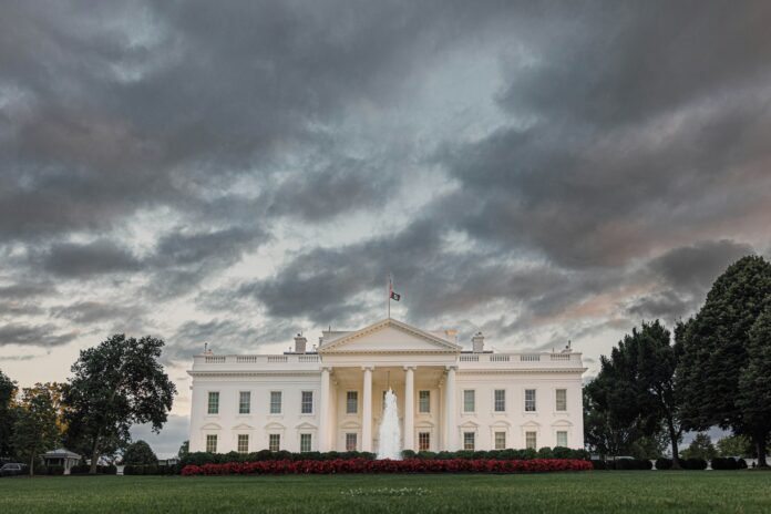 One Dead Following Shooting At The White House