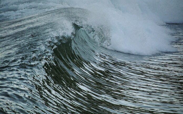 Beach Reports: Rip Currents, High Bacteria Levels