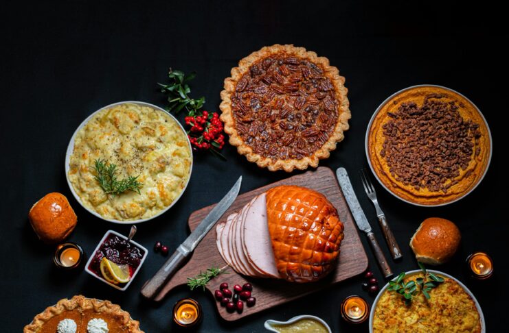 Sherman Oaks Celebrities Open Honey Baked Ham Store