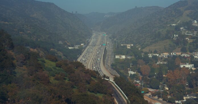 Elevated Congestion Increased By Crash On 405-Freeway