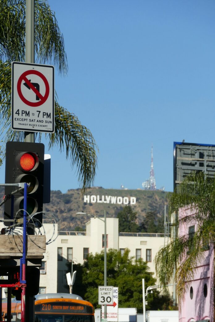 Three Fatally Shot Near Hollywood Hills