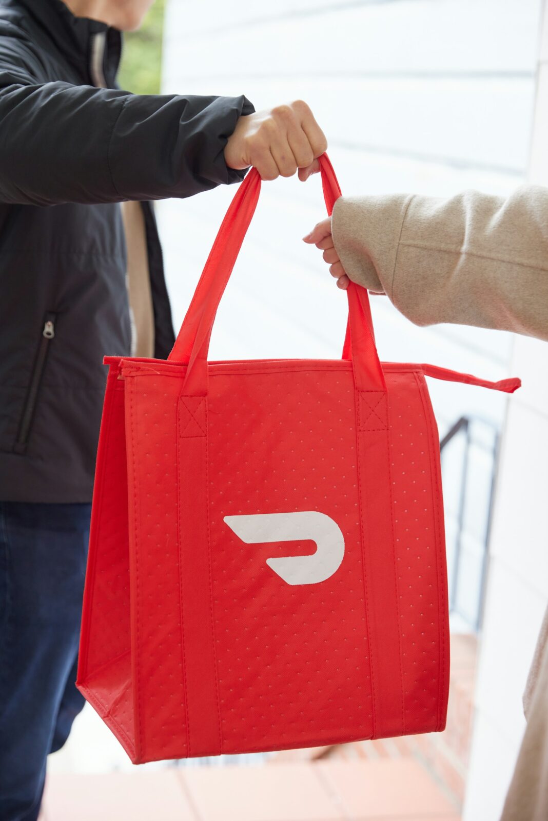 doordash-TLf0DXGtY6E-unsplash