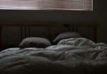 To Sleep Or Not Too Sleep